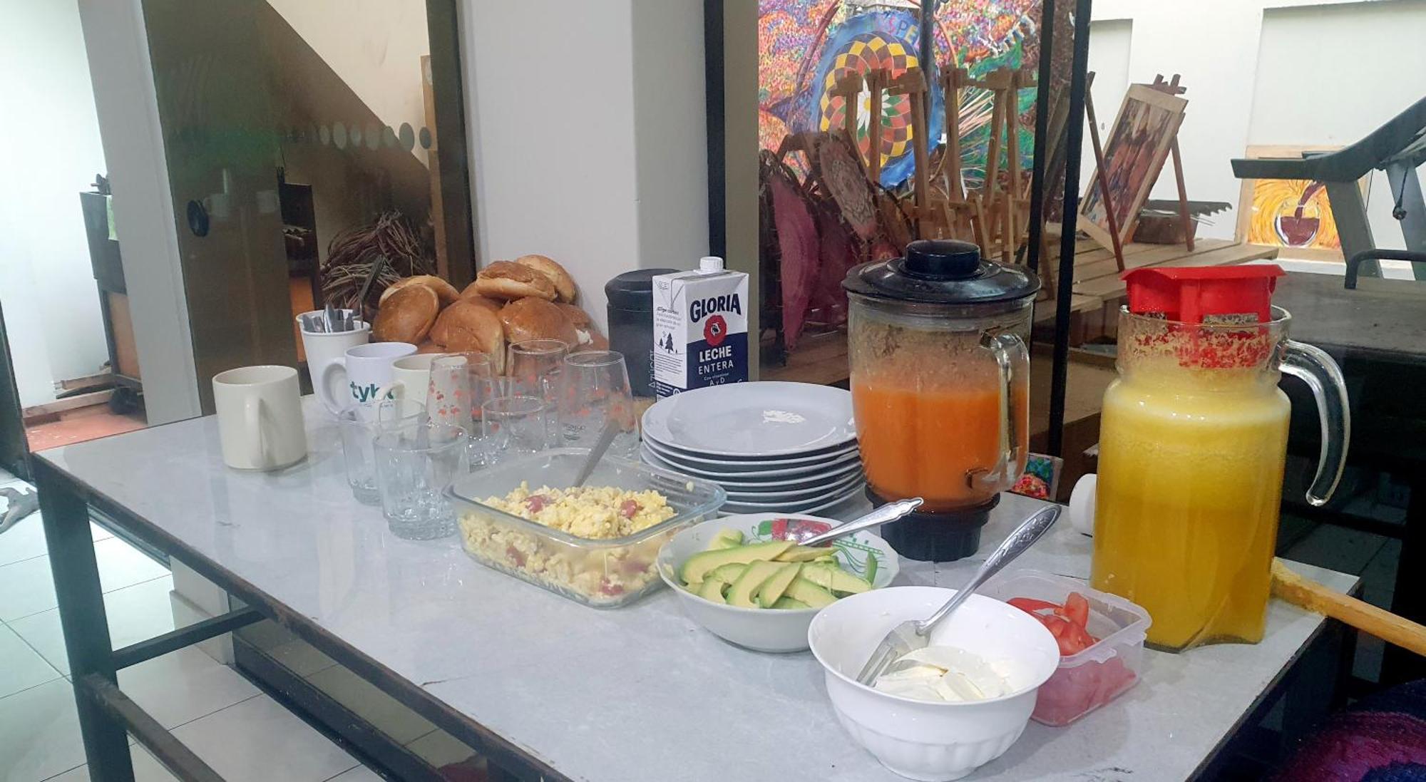 Hostel Colores Miraflores Лима Екстериор снимка